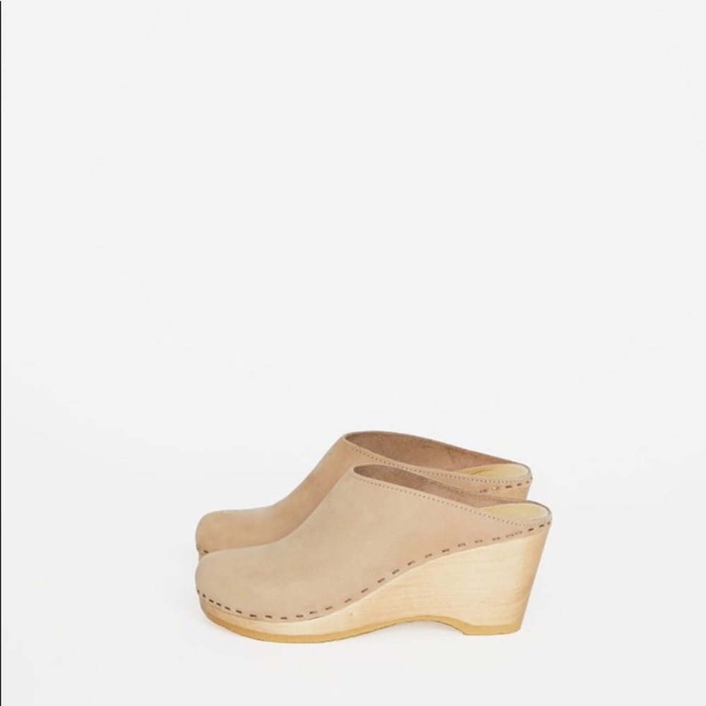 No.6 New School Clog on Wedge in Bone